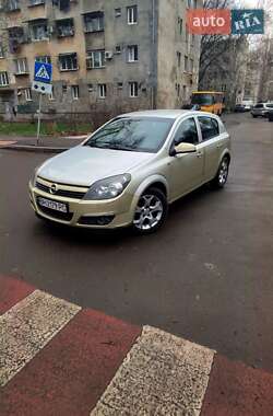 Хетчбек Opel Astra 2004 в Одесі