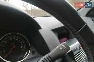 Универсал Opel Astra 2010 в Нежине