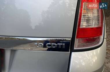 Универсал Opel Astra 2009 в 