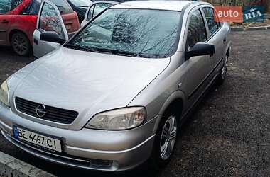 Седан Opel Astra 2005 в Николаеве