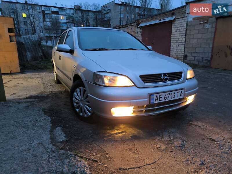 Хетчбек Opel Astra 1998 в Марганці фото Хетчбек Opel Astra 1998 в Марганці