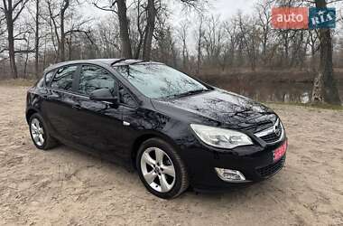 Opel Astra 2010