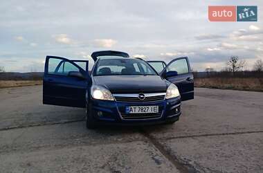 Універсал Opel Astra 2007 в Калуші