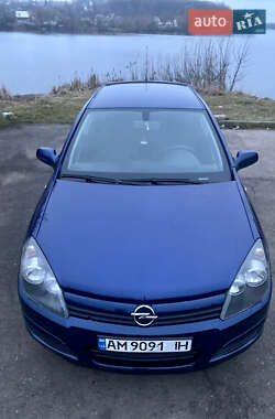 Хэтчбек Opel Astra 2005 в Бердичеве