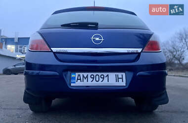 Хэтчбек Opel Astra 2005 в Бердичеве