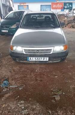 Седан Opel Astra 1993 в Білій Церкві