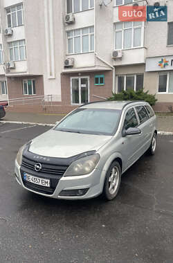 Універсал Opel Astra 2005 в Миколаєві