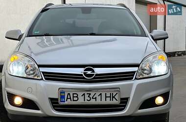 Універсал Opel Astra 2009 в Вінниці