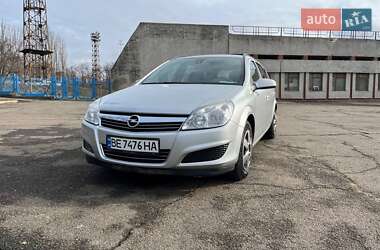 Универсал Opel Astra 2009 в 