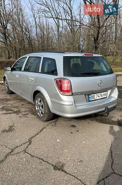 Универсал Opel Astra 2009 в 