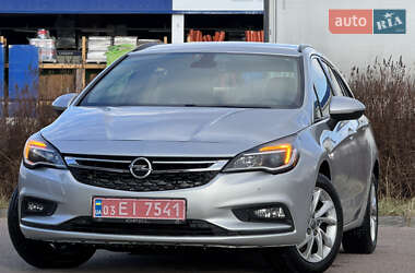 Универсал Opel Astra 2019 в Дрогобыче