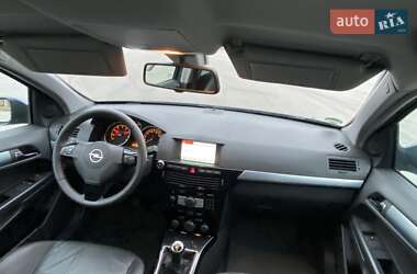 Універсал Opel Astra 2007 в Полтаві