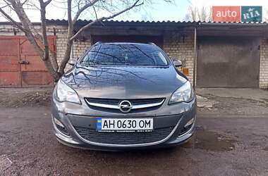 Opel Astra 2015