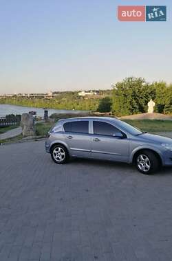 Хетчбек Opel Astra 2008 в Запоріжжі