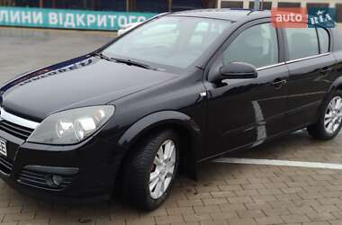 Хетчбек Opel Astra 2005 в Прилуках