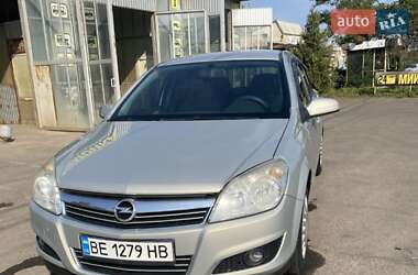 Opel Astra 2008