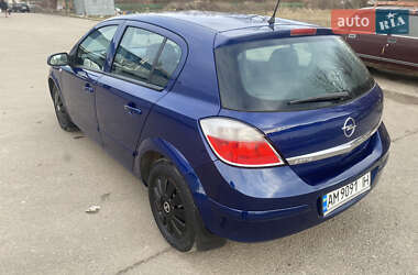 Хэтчбек Opel Astra 2005 в Бердичеве