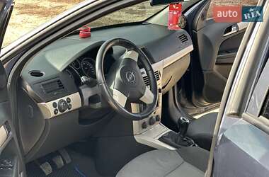 Універсал Opel Astra 2007 в Южному