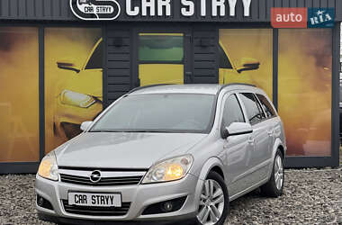 Універсал Opel Astra 2007 в Стрию