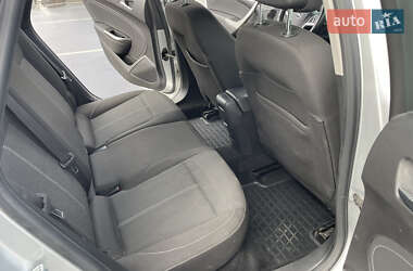 Универсал Opel Astra 2011 в 