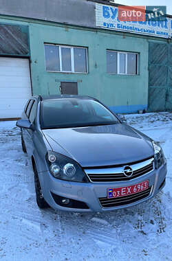 Opel Astra 2010