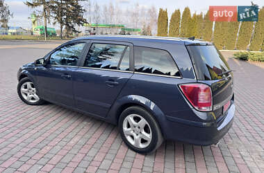 Универсал Opel Astra 2007 в Староконстантинове