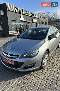 Хетчбек Opel Astra 2015 в Первомайську