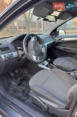 Универсал Opel Astra 2009 в 