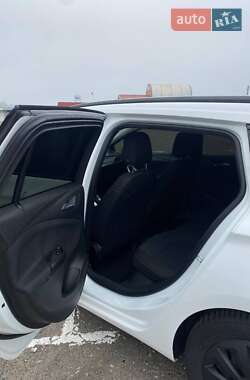 Універсал Opel Astra 2020 в Києві