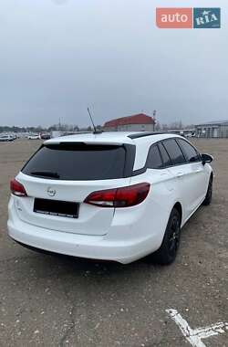 Универсал Opel Astra 2020 в 
