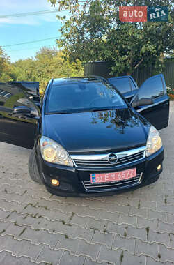 Универсал Opel Astra 2008 в 