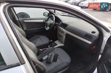Универсал Opel Astra 2008 в 