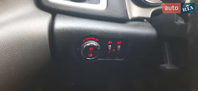 Універсал Opel Astra 2013 в Красилові