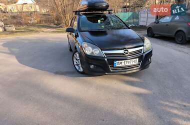 Хэтчбек Opel Astra 2008 в Василькове