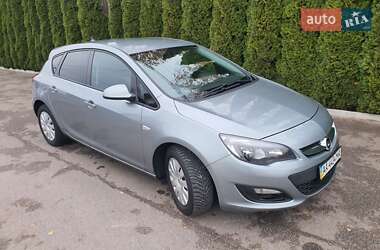 Хетчбек Opel Astra 2013 в Києві