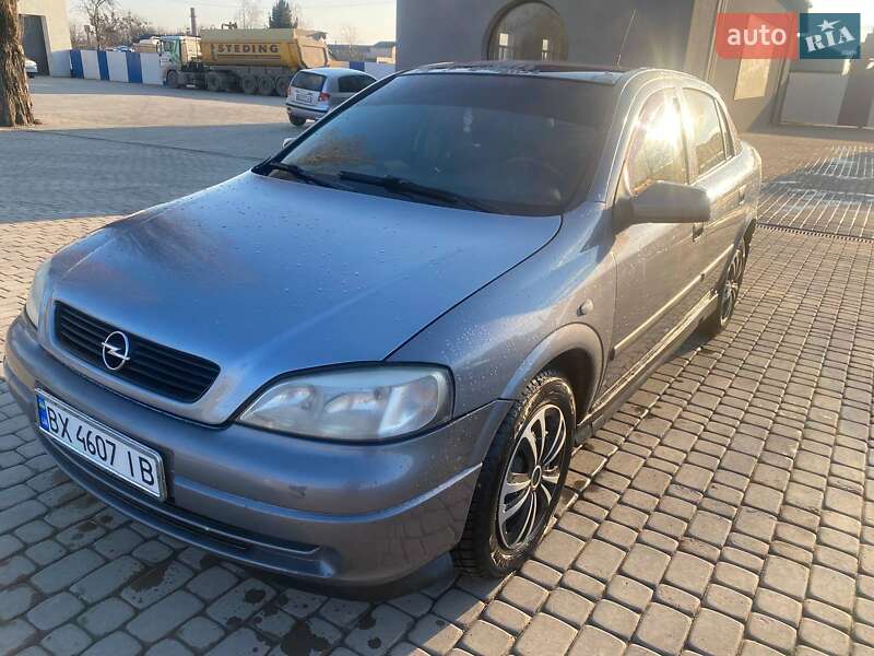 Седан Opel Astra 2008 в 