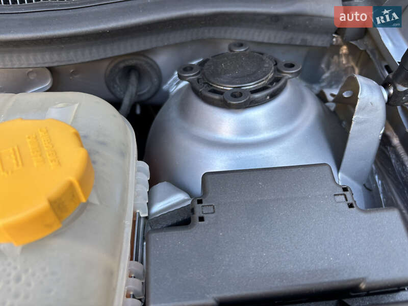 Хэтчбек Opel Astra 2006 в Корсуне-Шевченковском