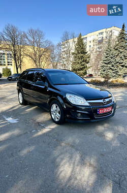 Универсал Opel Astra 2007 в Лозовой