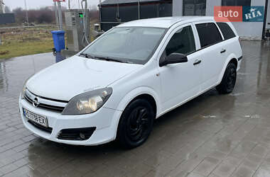 Универсал Opel Astra 2005 в Виноградове