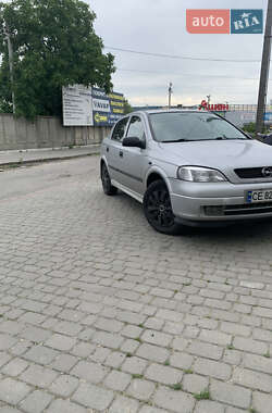 Хетчбек Opel Astra 2000 в Хотині