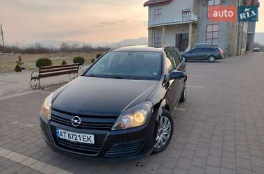 Універсал Opel Astra 2005 в Перегінське