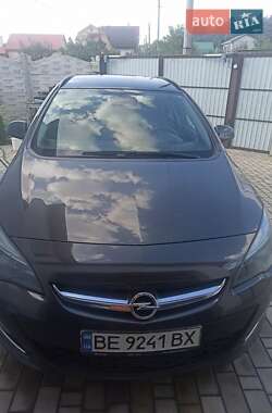 Универсал Opel Astra 2013 в Николаеве