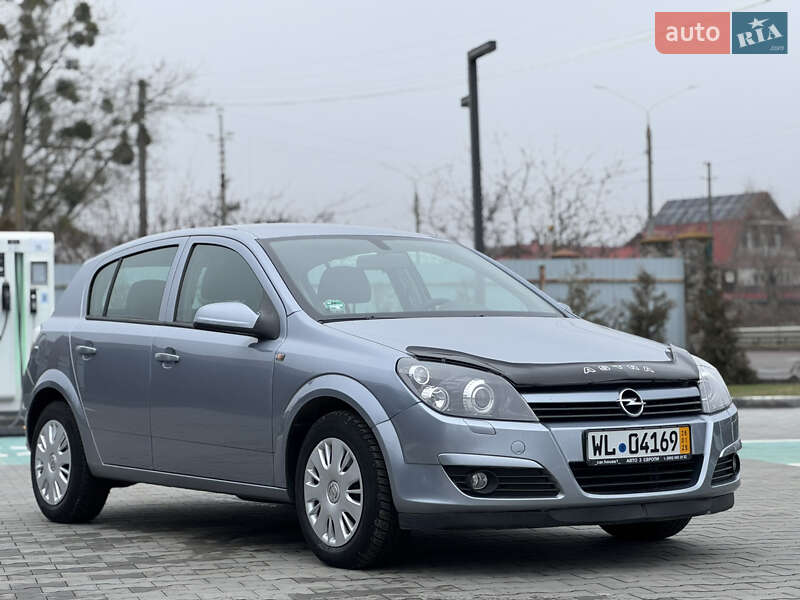 Хэтчбек Opel Astra 2005 в Виннице