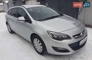 Універсал Opel Astra 2014 в Черкасах