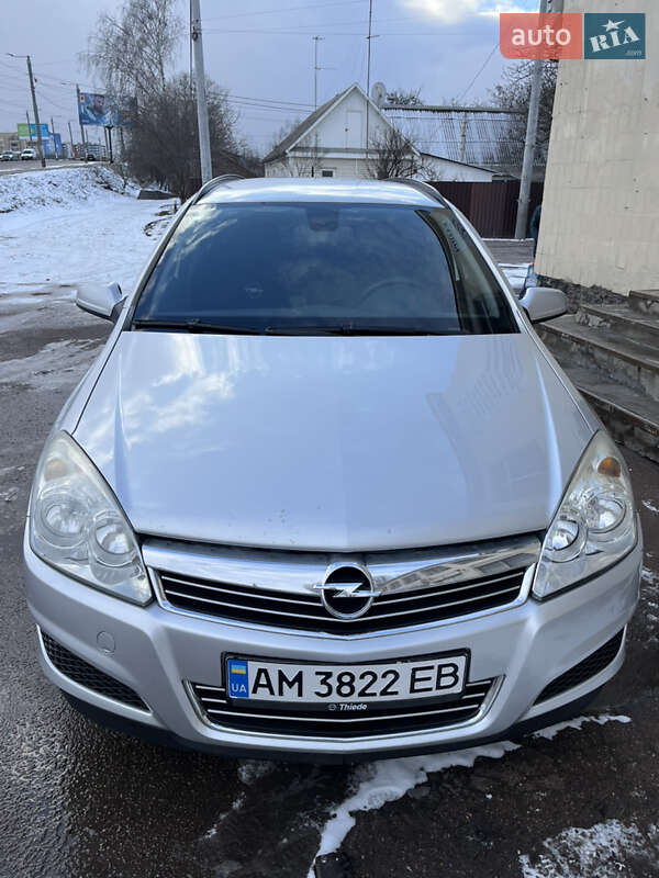 Opel Astra 2008
