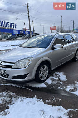 Универсал Opel Astra 2008 в 