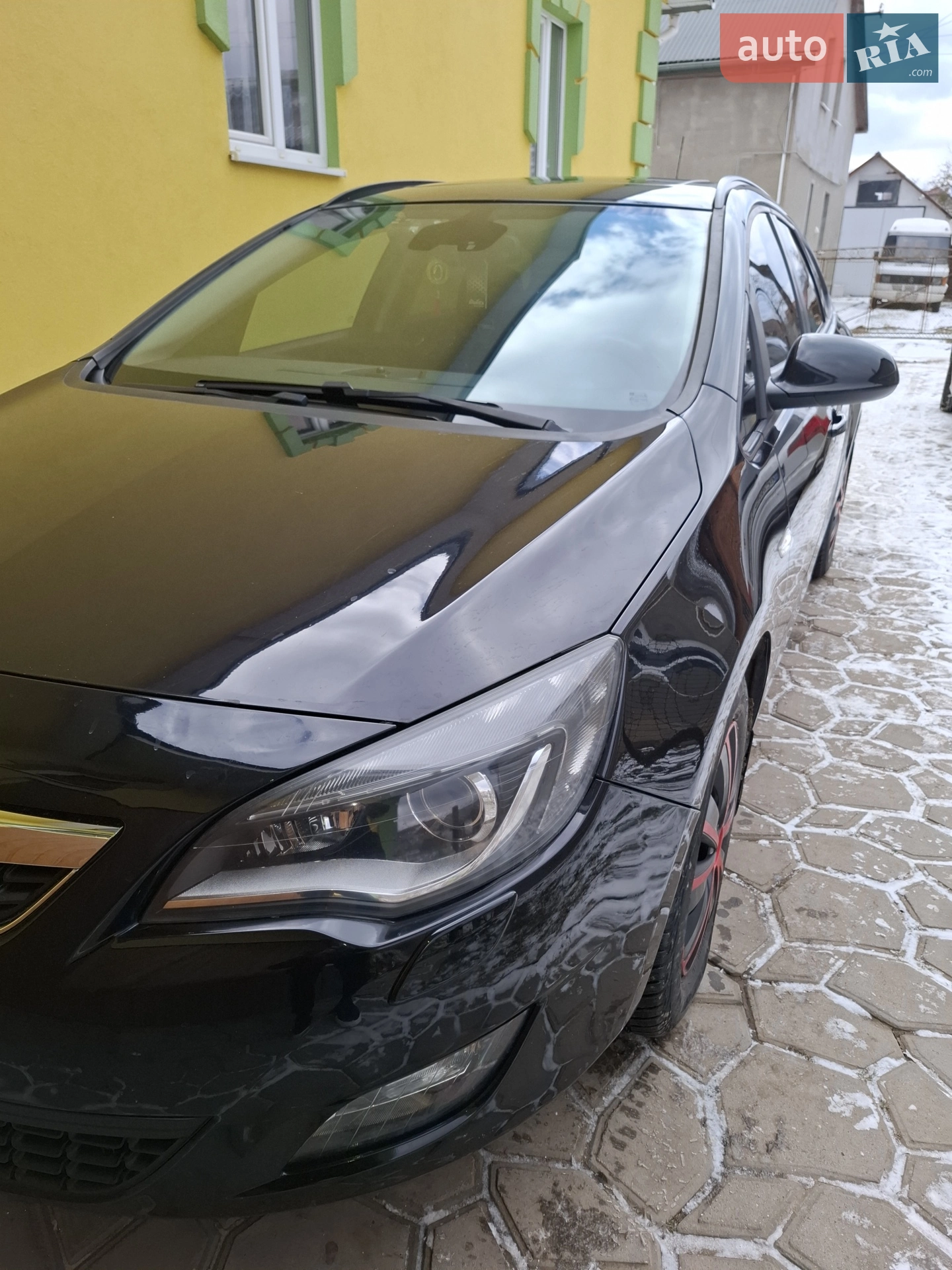 2011 Opel Astra - мініатюра 2