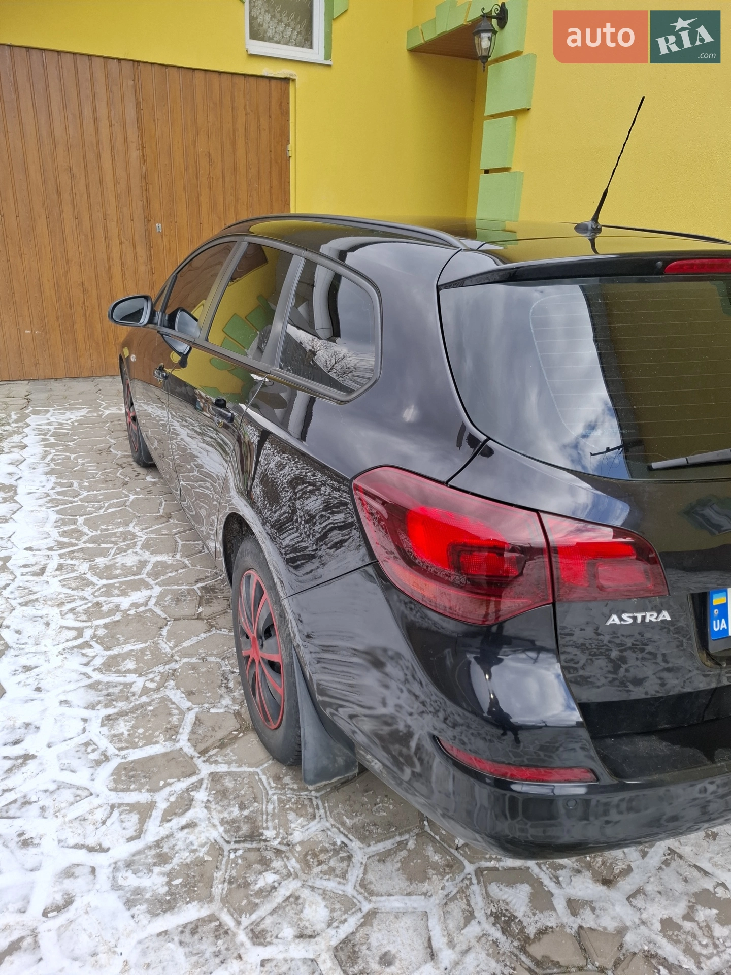 Opel Astra 2011 VIN W0LPE8EG6B8112762 фото оголошення 3 з 11