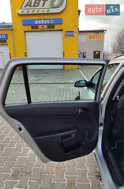 Універсал Opel Astra 2009 в Білій Церкві