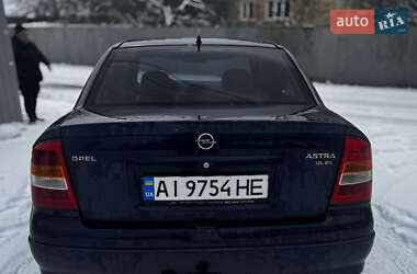 Седан Opel Astra 2000 в Киеве